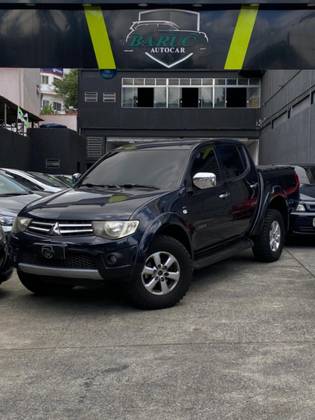 MITSUBISHI L200 TRITON 3.5 HPE 4X4 CD V6 24V FLEX 4P AUTOMÁTICO